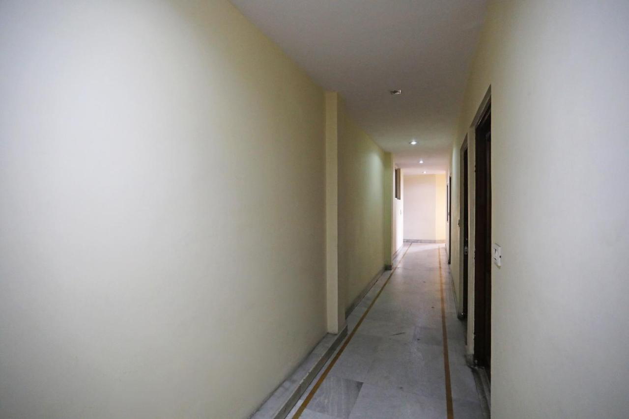 Flagship 10282 Hotel Rishi ジャイプール エクステリア 写真